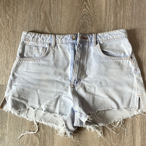 Zara jean shorts - Picture 1 of 4